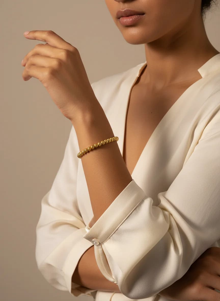 Zarif Altın Renk Top Boncuklu Zincir Bileklik