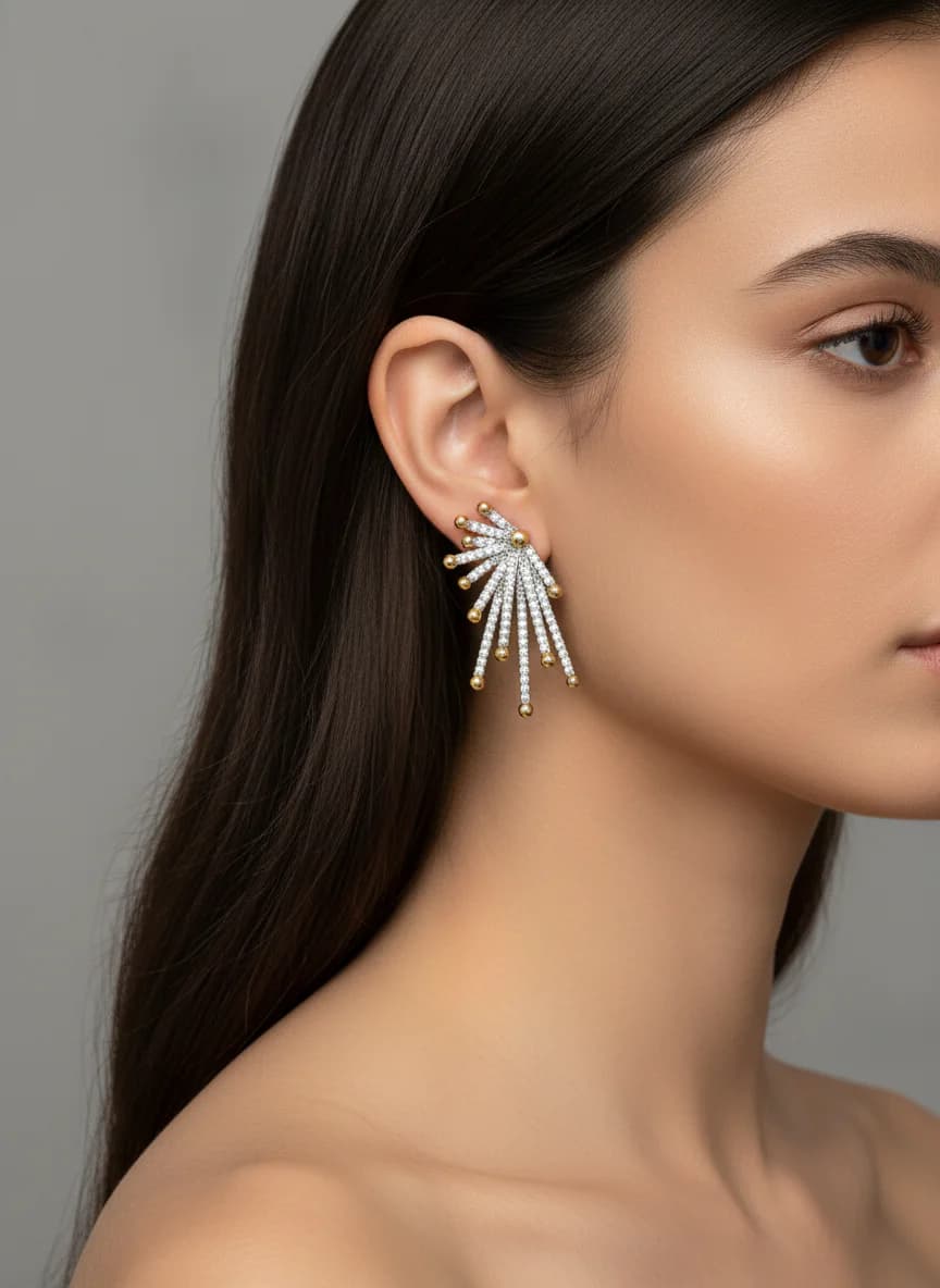 Zirkon Taşlı Fan Küpe - Gümüş ve Altın Renk Kombin