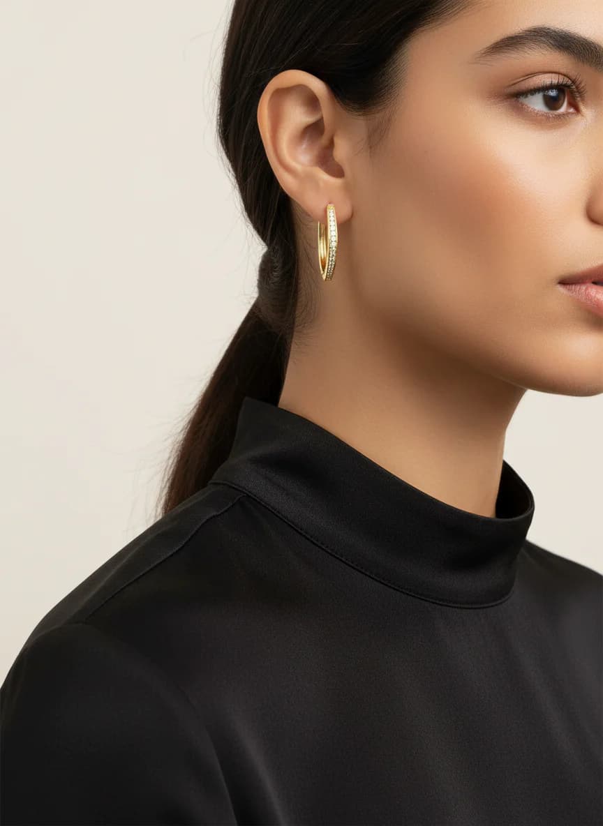 Altın Rengi Zirkon Taşlı Modern Halka Küpe