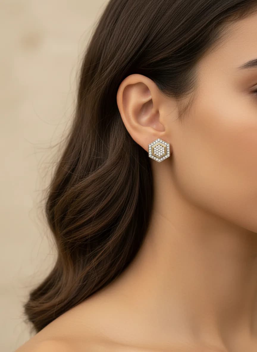 Altıgen Zirkon Taşlı İki Renkli Parlak Modern Küpe