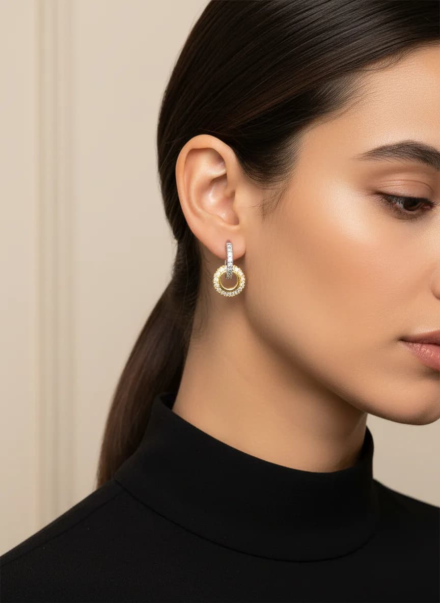 İki Renkli Zirkon Taşlı Parlak Halka Küpe - Gold & Gümüş