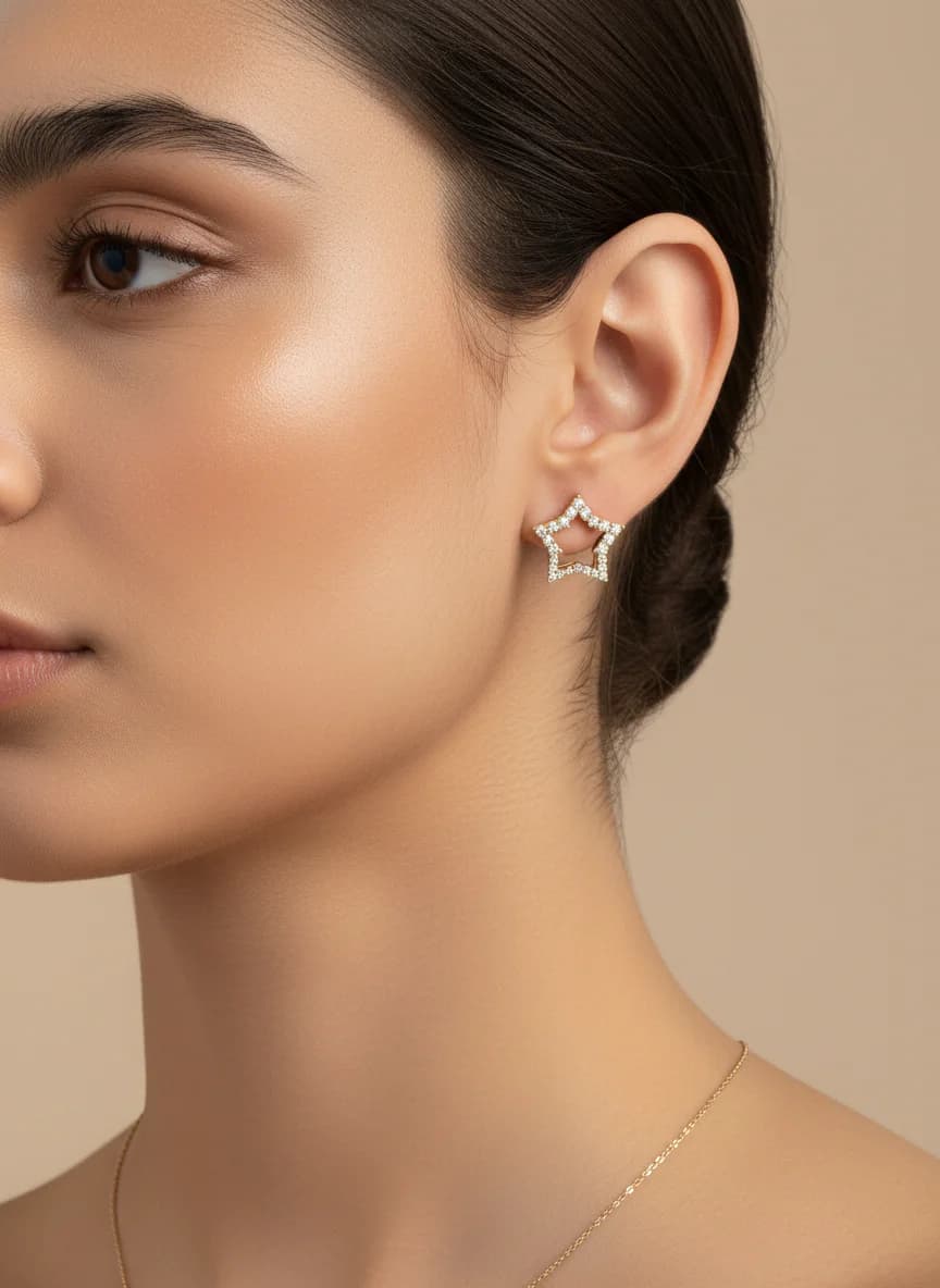 Altın Renk Zirkon Taşlı Yıldız Küpe | Şık Kadın Küpesi