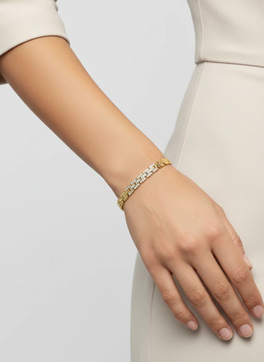 Altın Renk Taşlı Şık Kadın Link Bileklik
