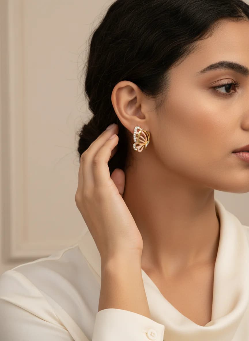 Kelebek Kanadı Pembe Taşlı Altın Rengi Şık Küpe