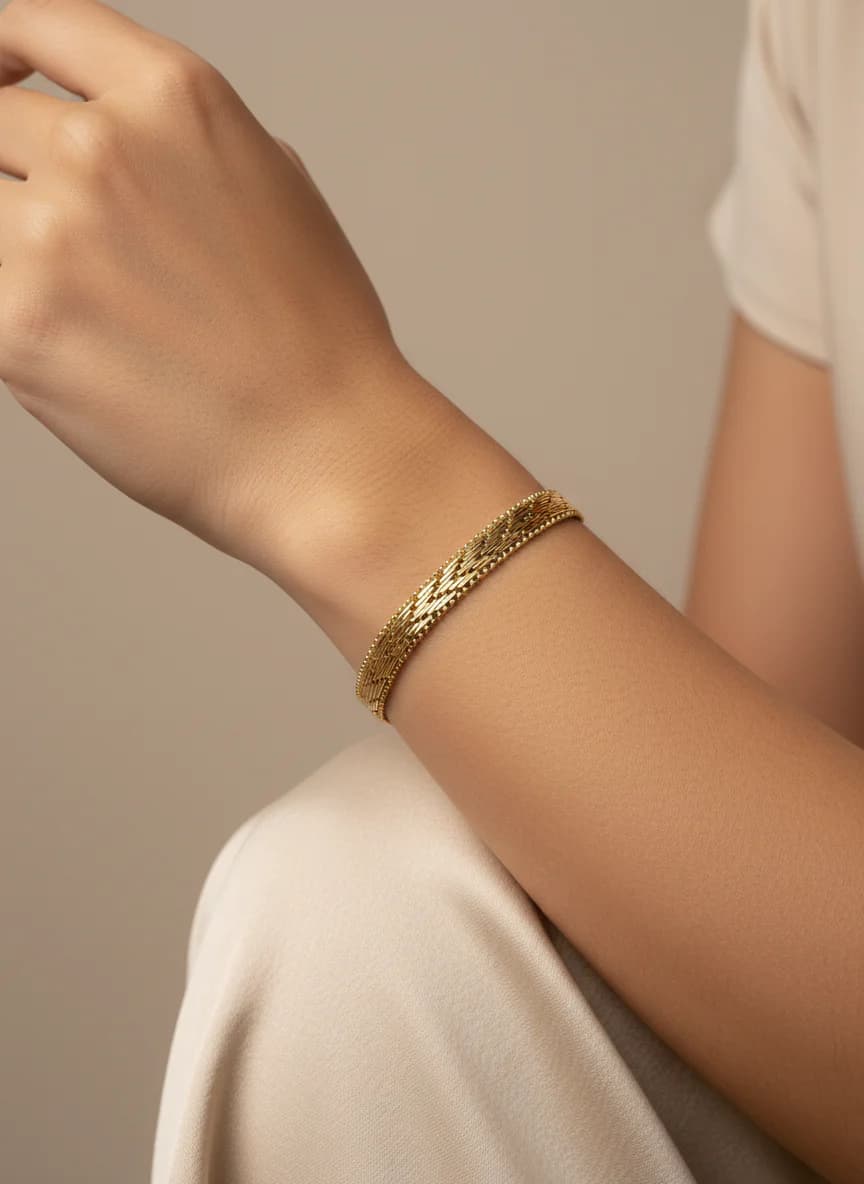 Şık Örgü Zincir Altın Rengi Kadın Bileklik