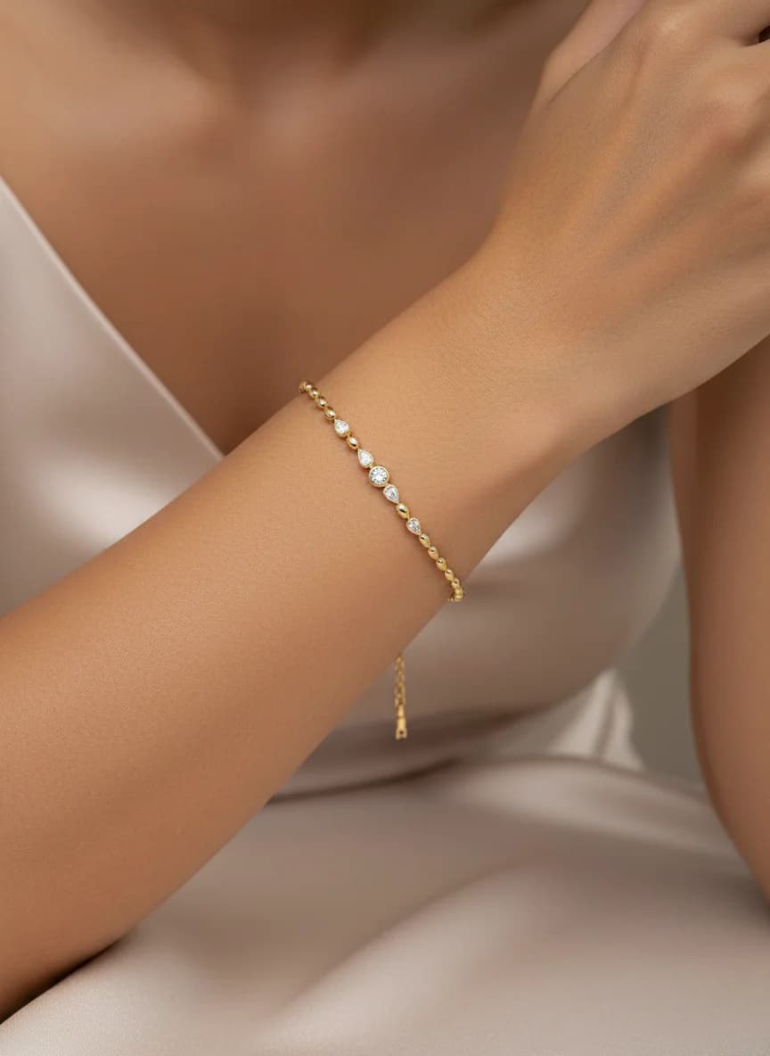 Altın Rengi Damla ve Yuvarlak Zirkon Taşlı Bileklik