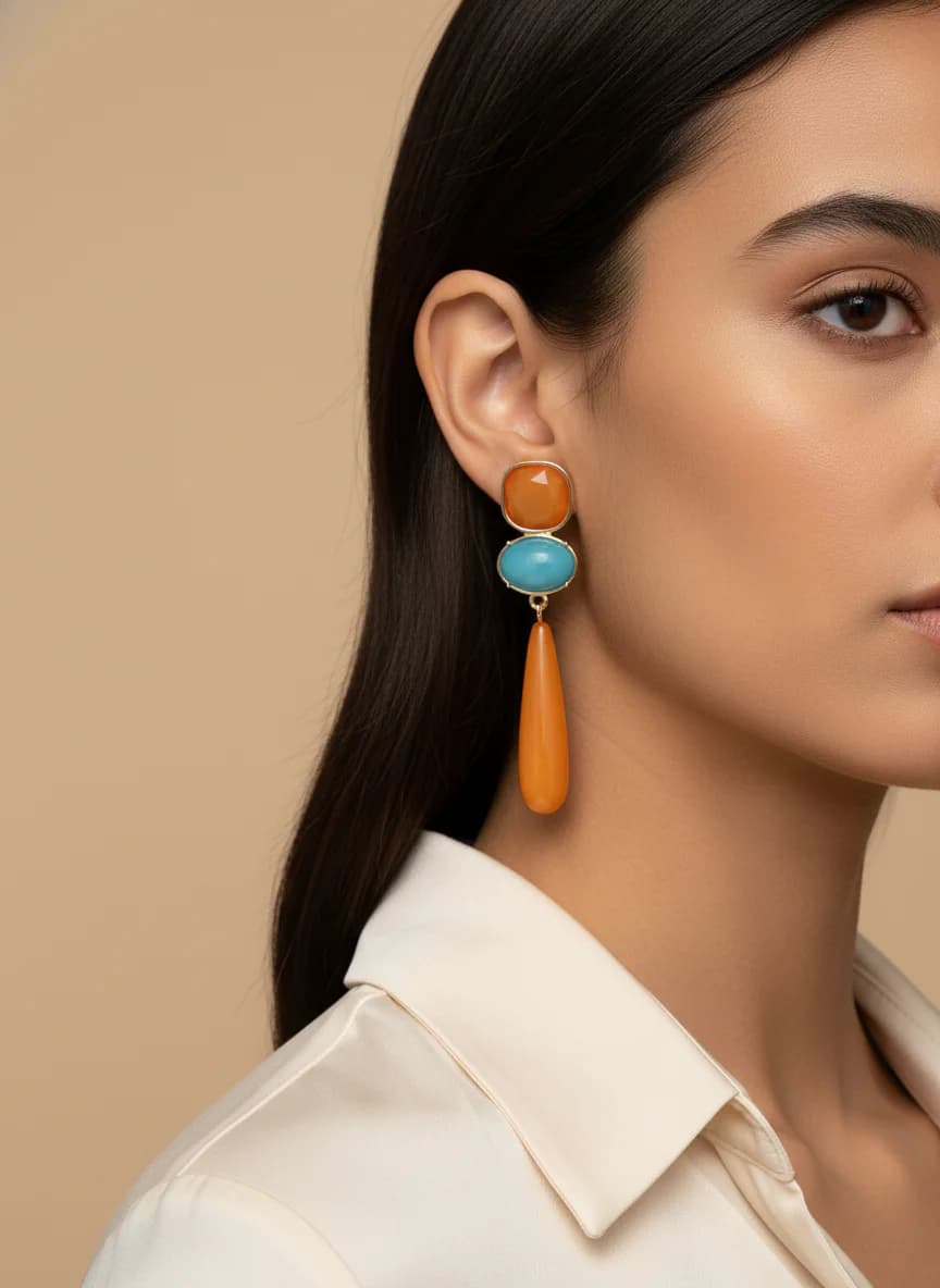 Turuncu Mavi Taşlı Altın Rengi Sallantılı Küpe