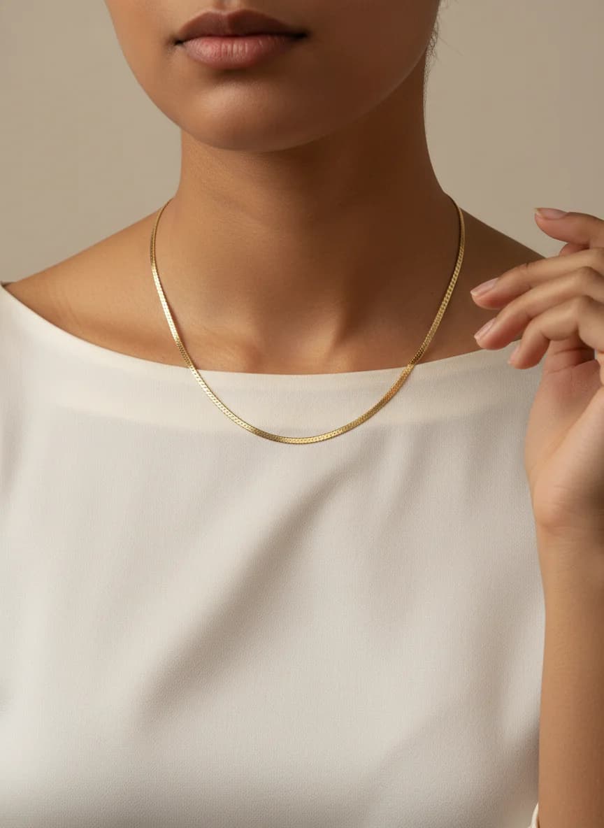 Altın Yassı Zincir Kolye Unisex - Şık ve Zamansız Model