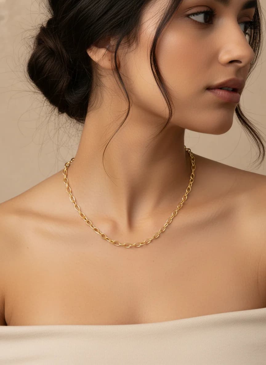 Modern Altın Rengi Oval Burgu Zincir Kolye