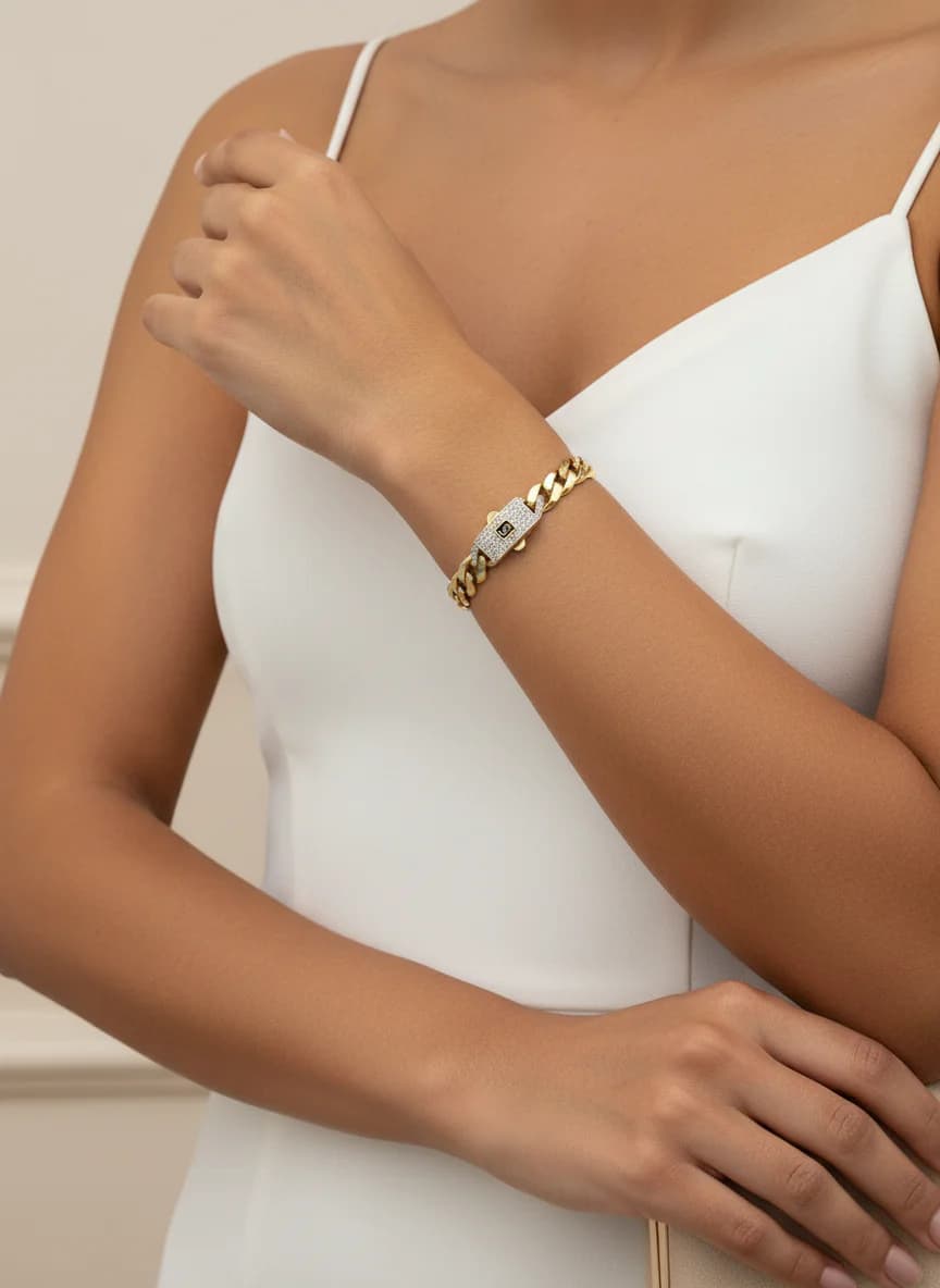 Altın Rengi S Harfli Taşlı Küba Zincir Bileklik