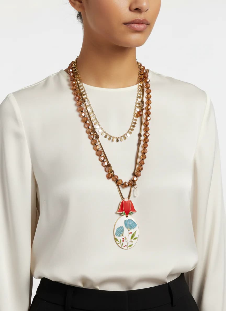 Gold Tonlu Emaye Çiçek ve Amber Taşlı Katmanlı Kolye