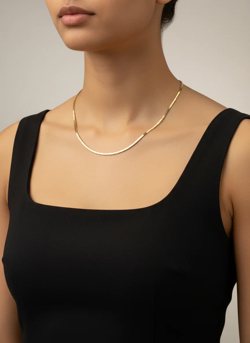 Zarif Balıksırtı Altın Rengi Kadın Kolye Zinciri