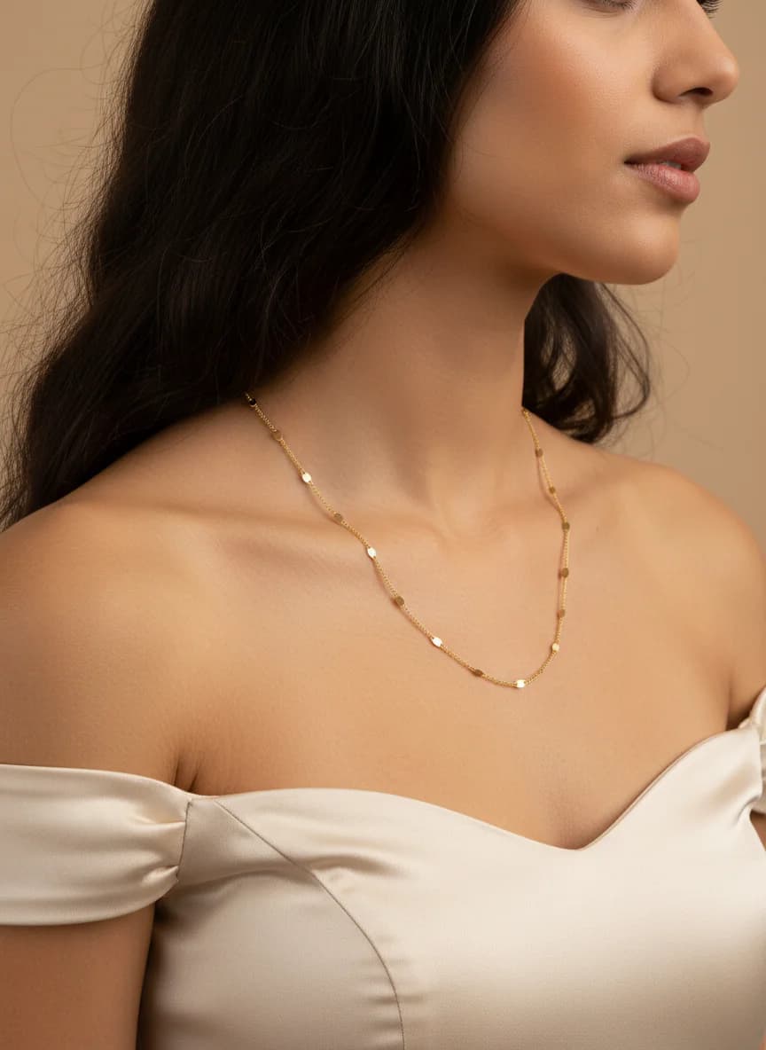 Zarif Altın Pul Detaylı Uzun Zincir Kolye