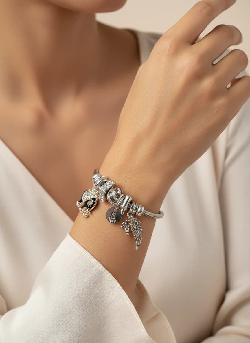 Gümüş Rengi Charm Bileklik - Fil, Melek Kanadı, Taşlı Detaylar