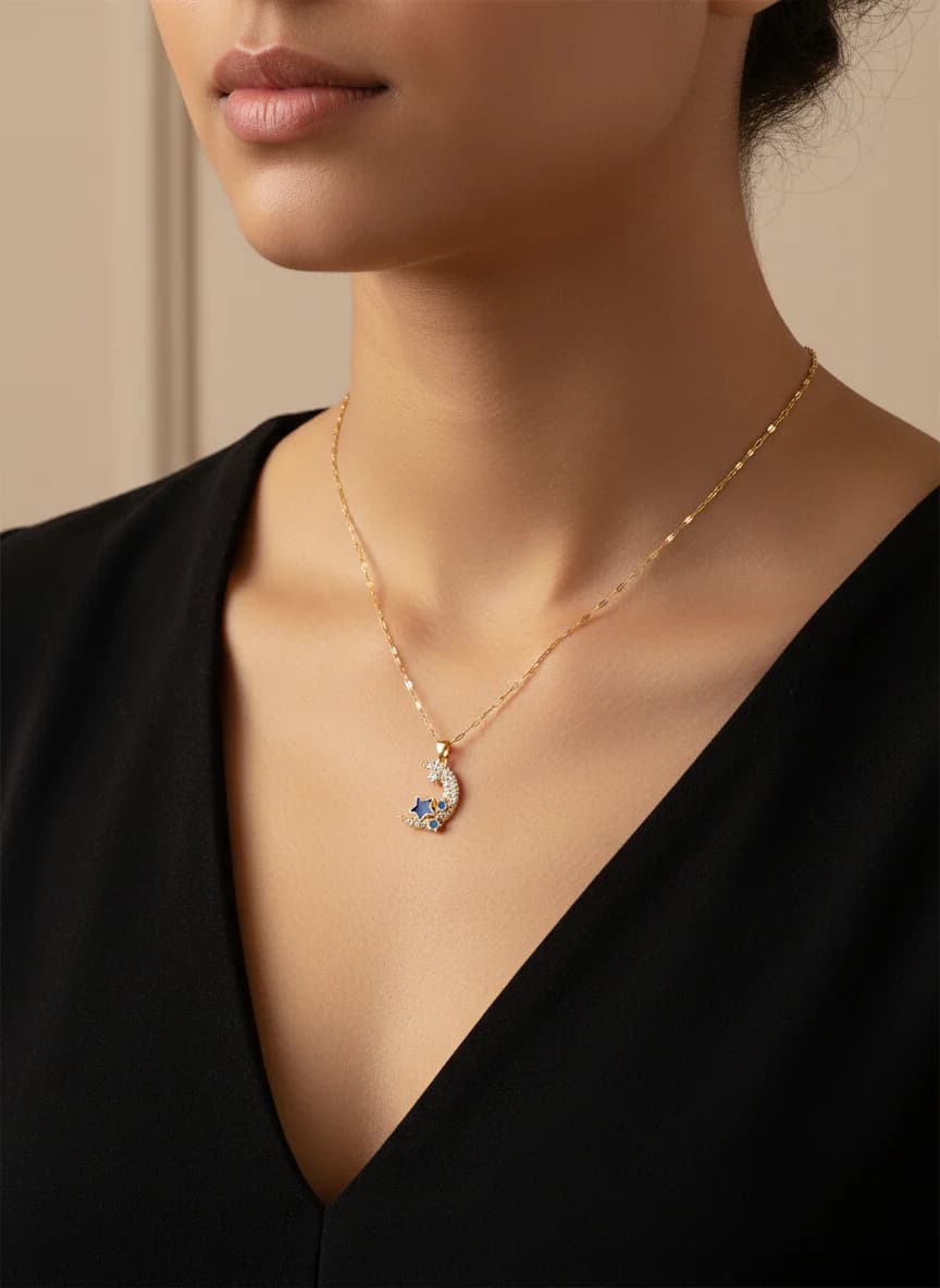 Altın Rengi Ay ve Yıldız Kolye Mavi Taşlı Zirkon Detaylı