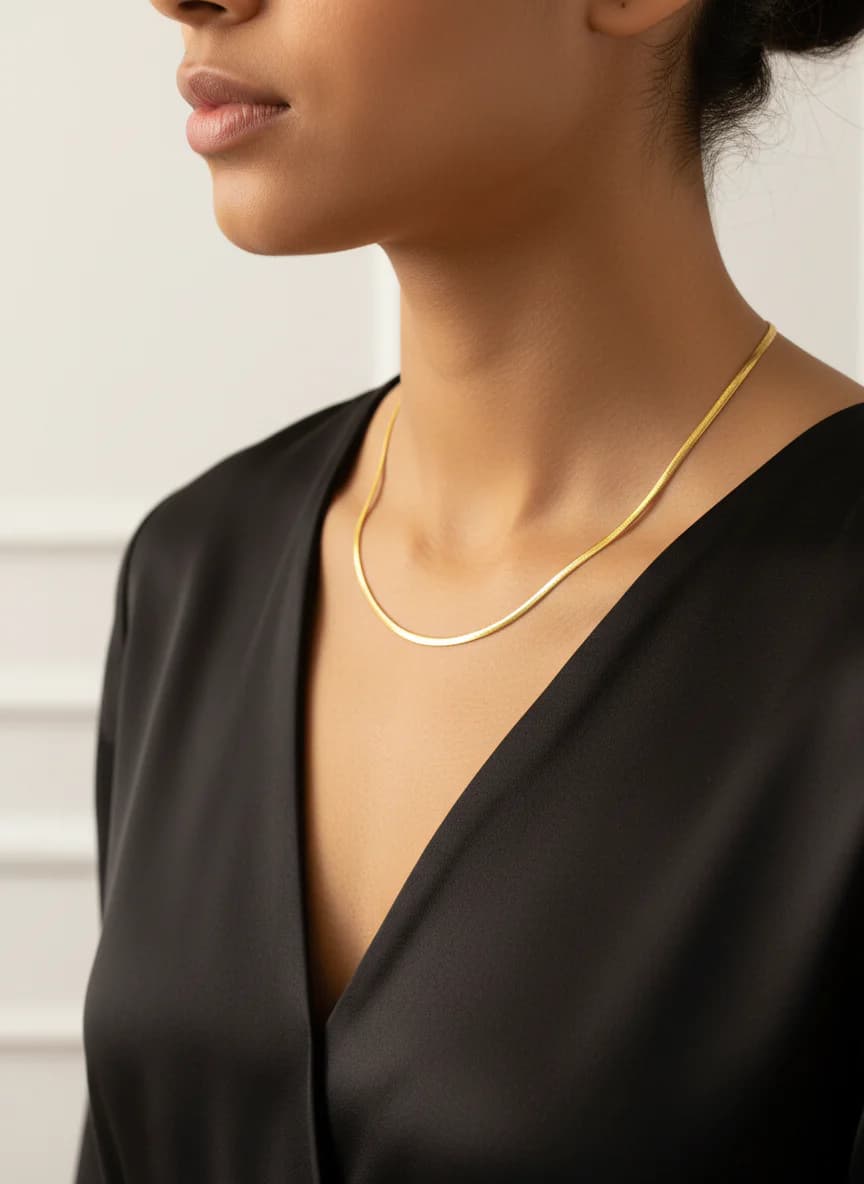 Zarif Sarı Altın Yılan Zincir Kolye Modern Tasarım