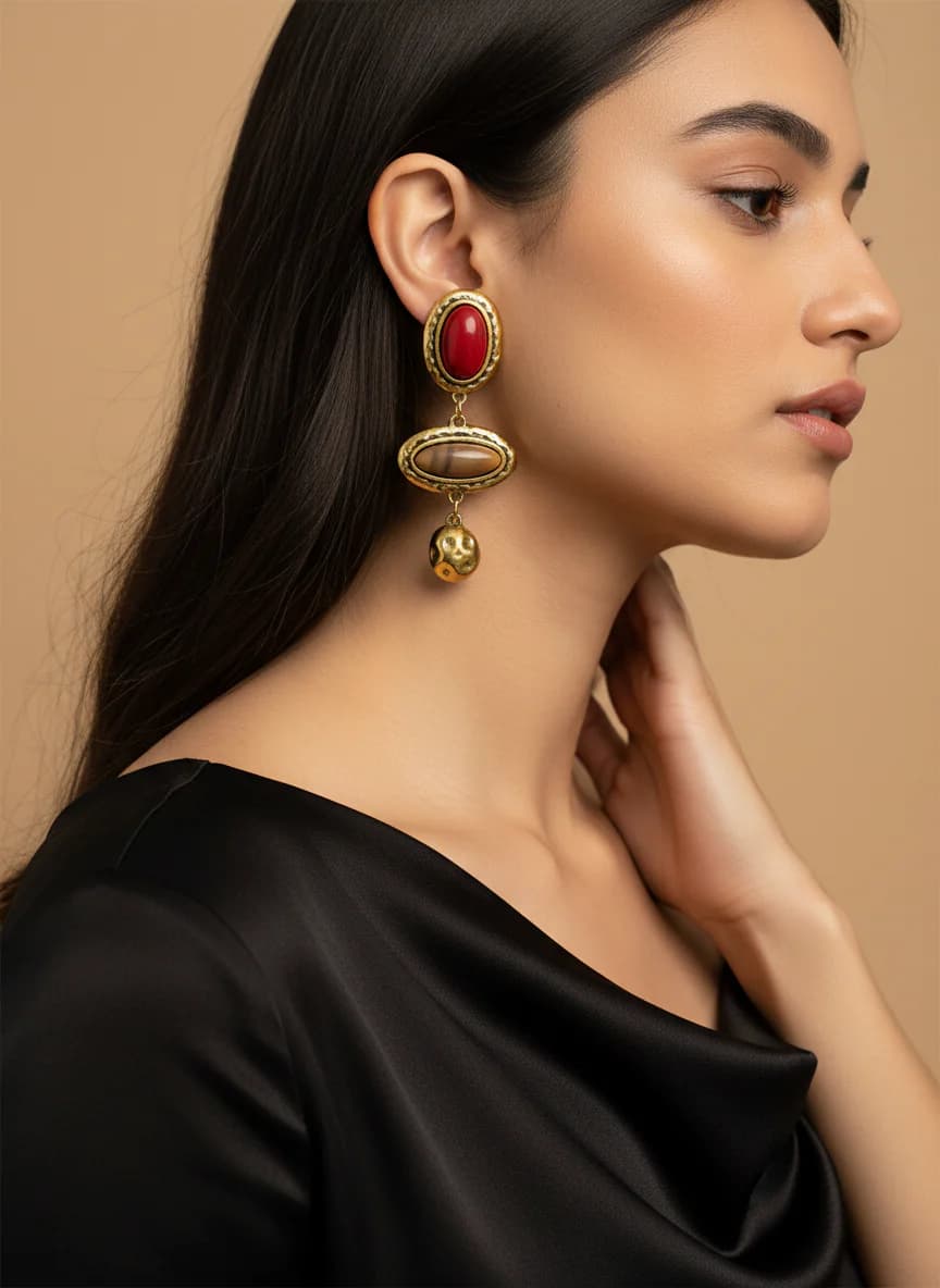 Vintage Kırmızı Kahve Taşlı Altın Renk Sarkıt Küpe