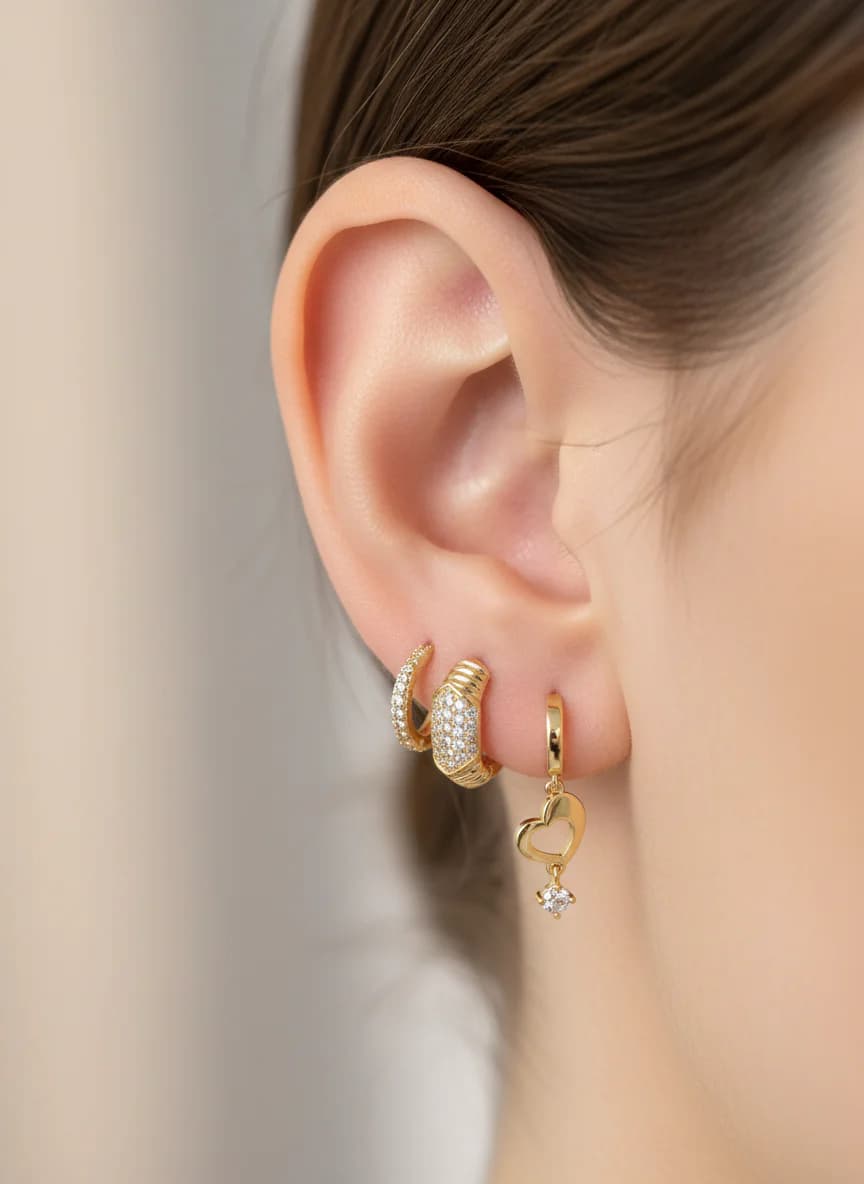 Parlak Zirkon Taşlı 3'lü Altın Rengi Küpe Kombin Seti