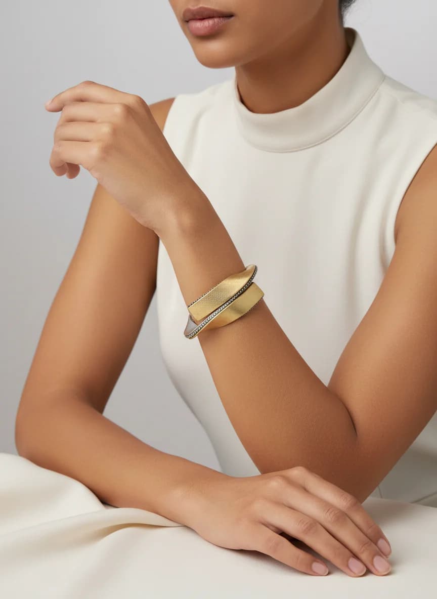 İki Renkli Zirkon Taşlı Lüks Kelepçe Bileklik