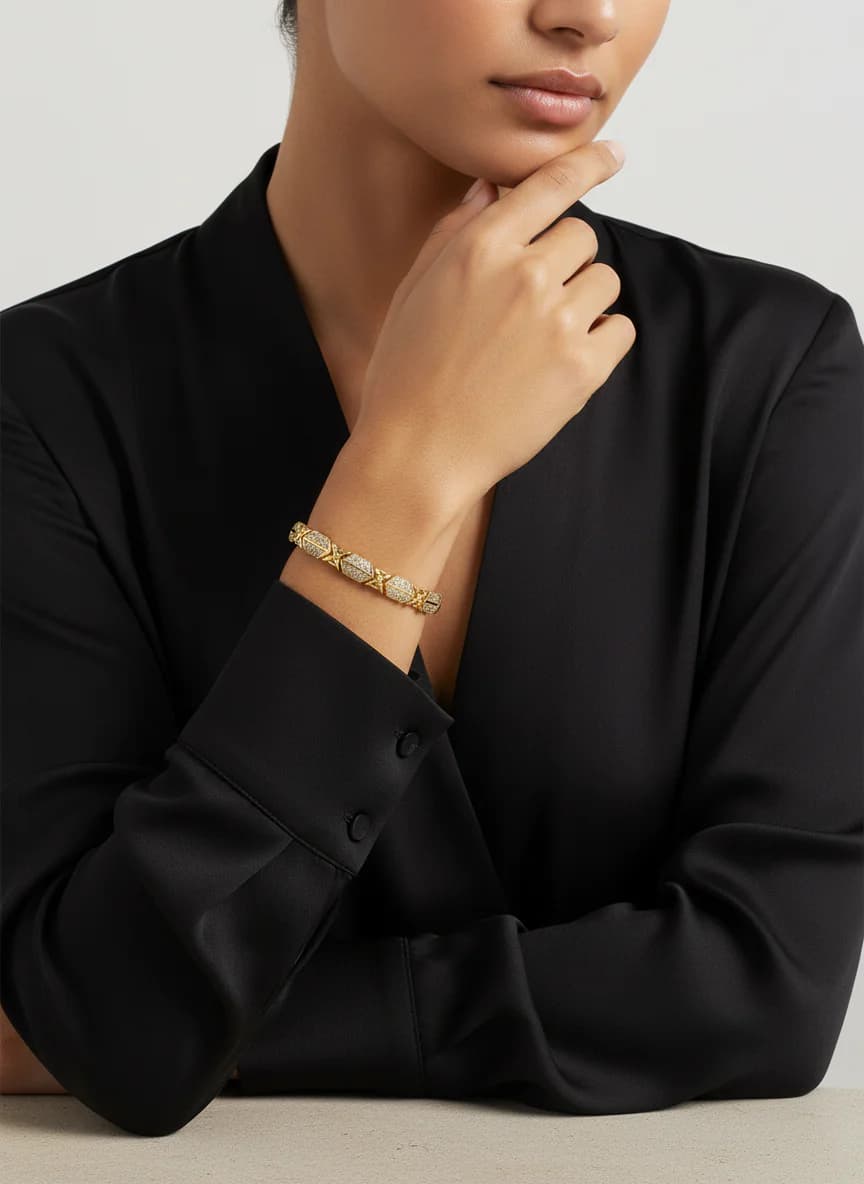 Zirkon Taşlı Altın Kaplama X Desenli Bileklik