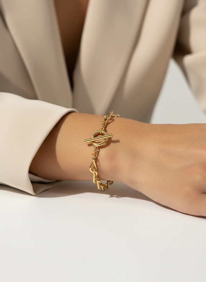 Altın Rengi Şık Zincir Bileklik - T-Bar Kilitli