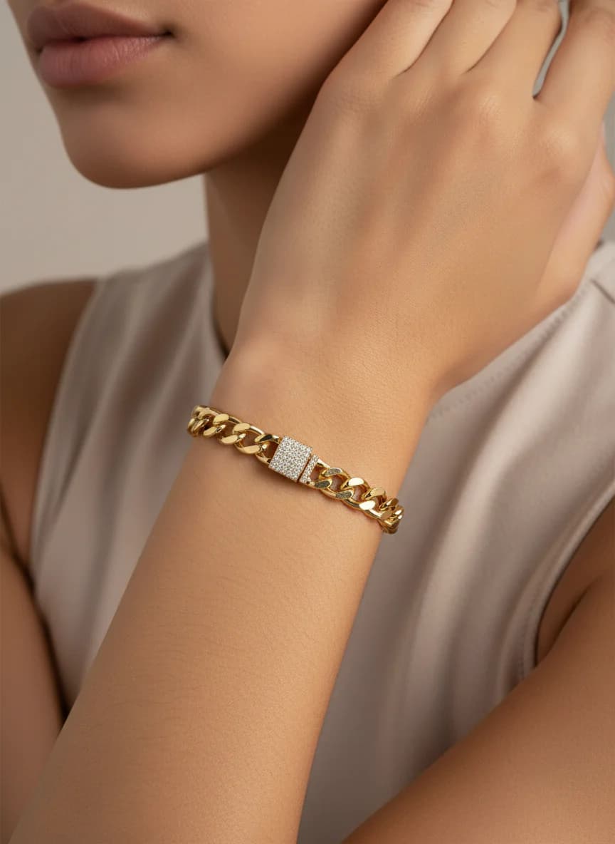 Altın Gurmet Zincir Bileklik | Taşlı Kilit Detaylı