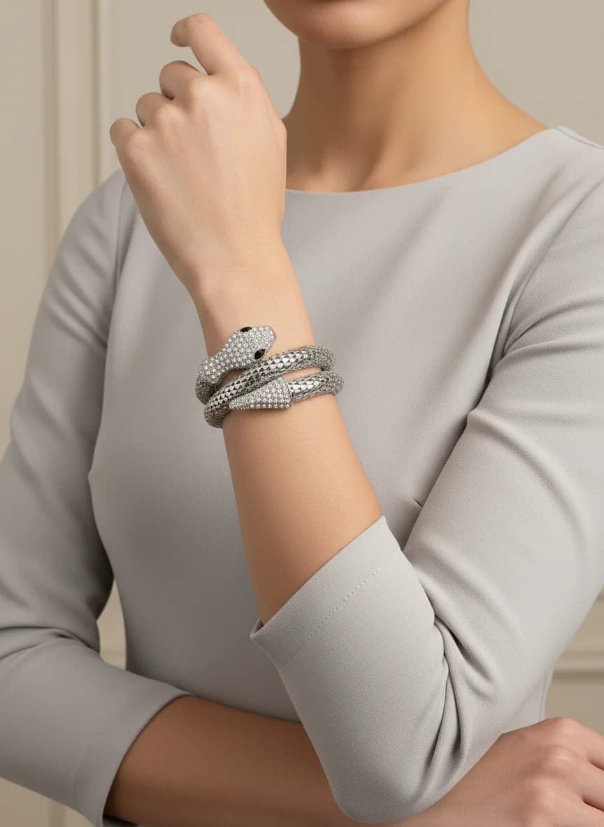 Pırıltılı Taşlı Gümüş Tonu Yılan Bileklik