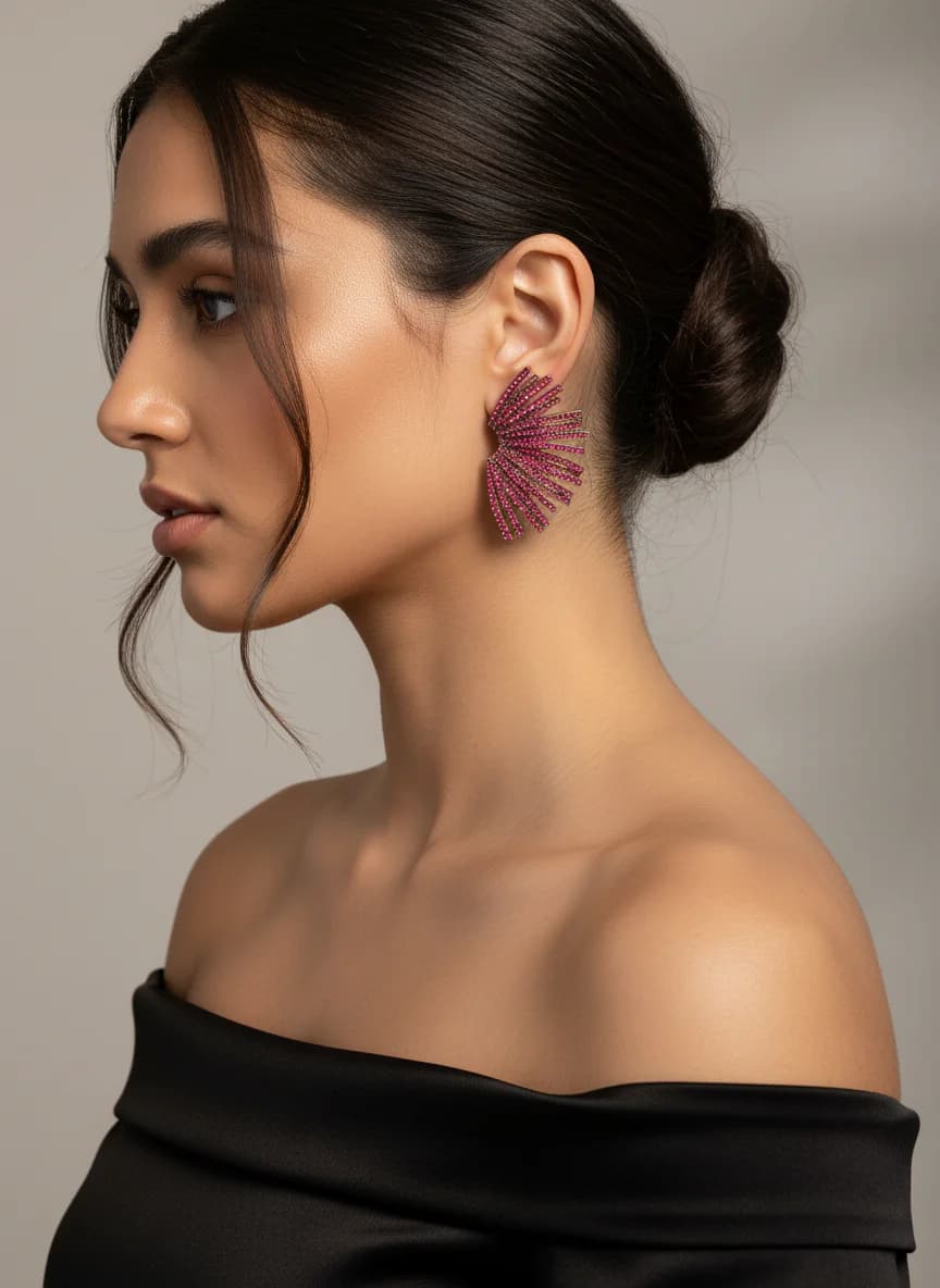 Parlak Kırmızı Taşlı Gold Abiye Kadın Küpe